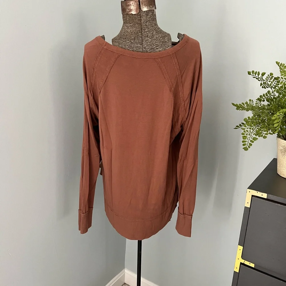 JoyLab Rust Long Sleeve Top - Picture 4 of 7